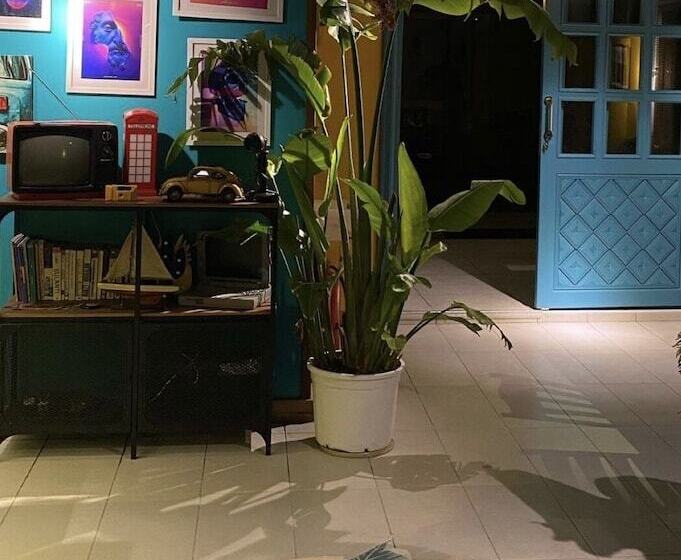 Cabbana Hotel Lara