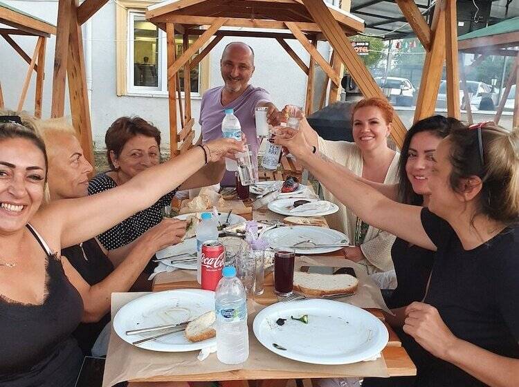 Gold İn