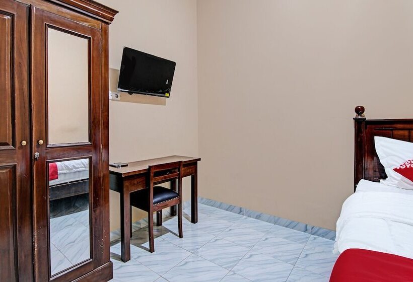 هتل Alfatar Homestay Syariah By Oyo