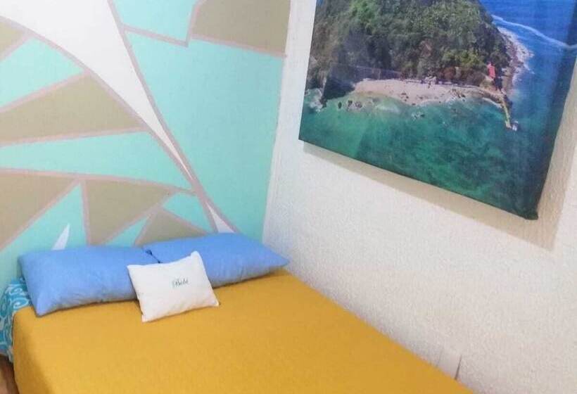هتل Casita Del Arbol