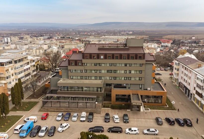 فندق Central Pascani