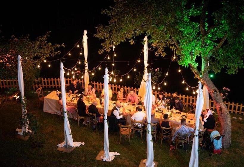 בית מלון כפרי Chestnut Hill