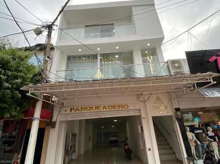 هتل Dubai Curumani