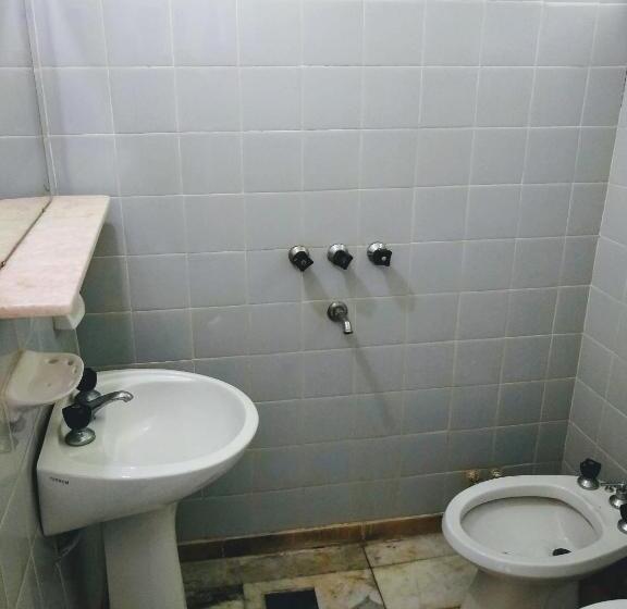 ホテル Hostel Megaró