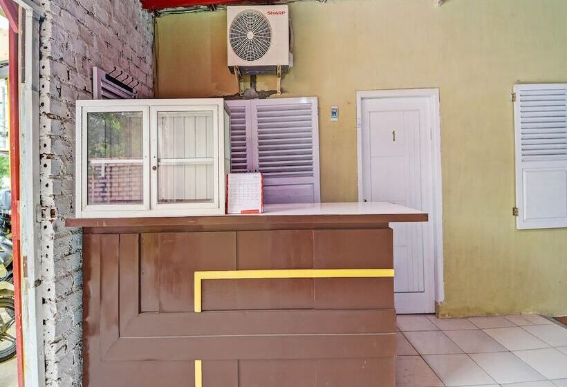 هتل Maharani Guest House Syariah By Oyo