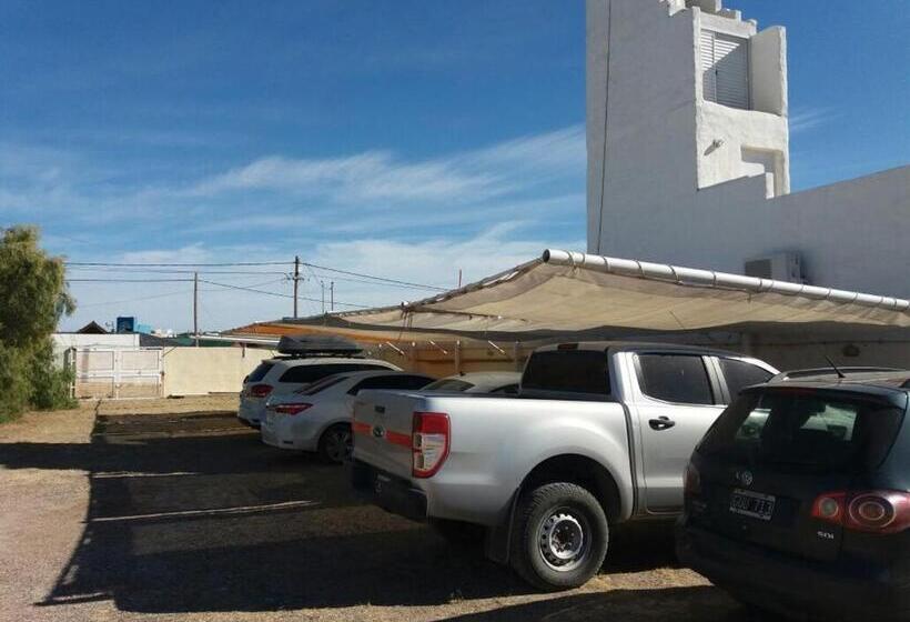 هتل Mil Rosas