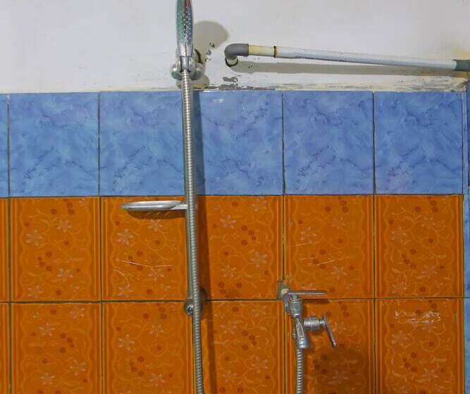 هتل Spot On 92462 Awenk Homestay Near Sd Gunung Wakul