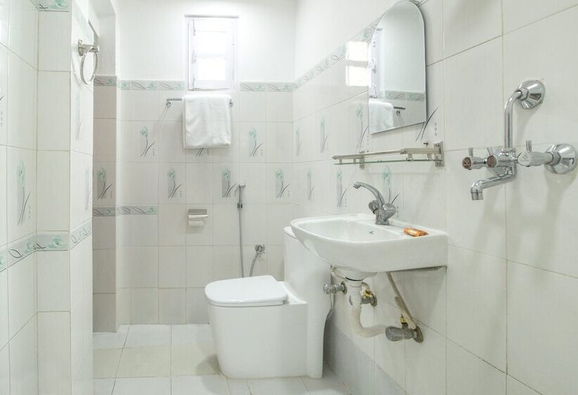 هتل Thamel Eco Home