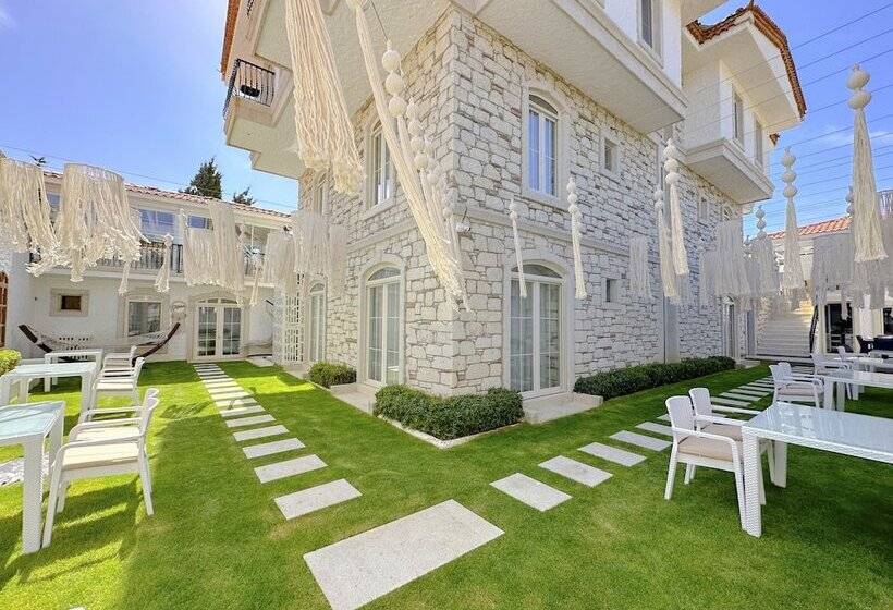 בית מלון כפרי The Fountain