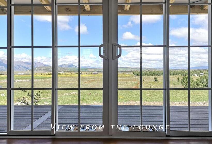 Kahurangi Twizel Hosted Bed & Breakfast