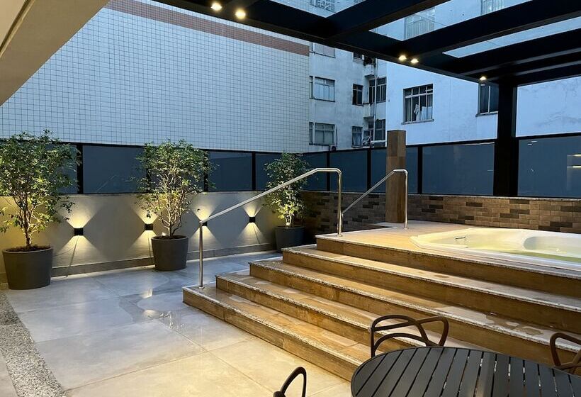 Life Residence