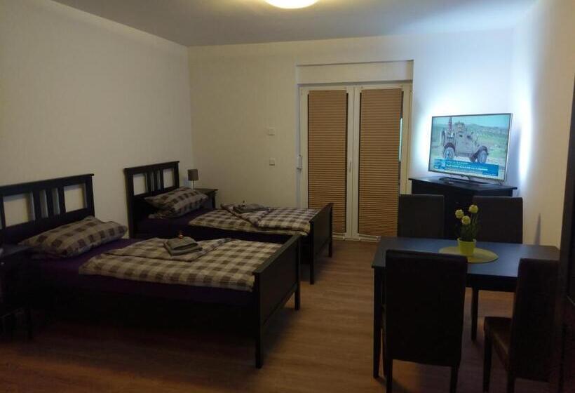 ペンション Apartmenthaus Mehrow