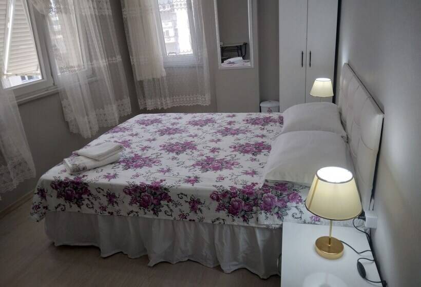 پانسیون Casa Alexis Y Mary Antalya Turquía No1