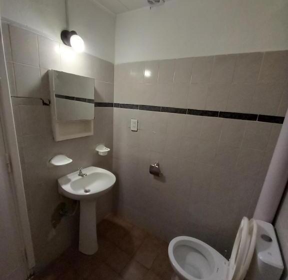 پانسیون Monoambientes La Perla