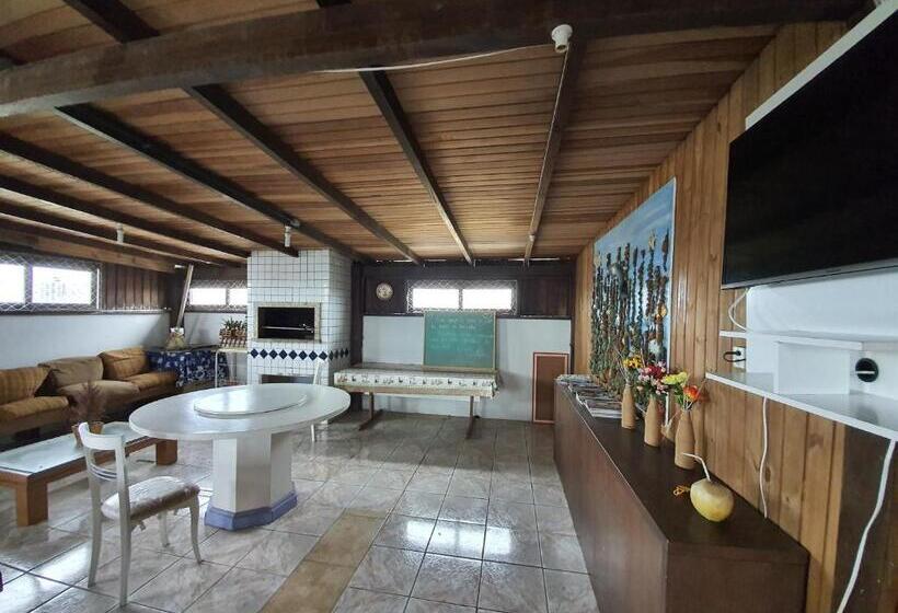 펜션 Residencial Rei Thomas