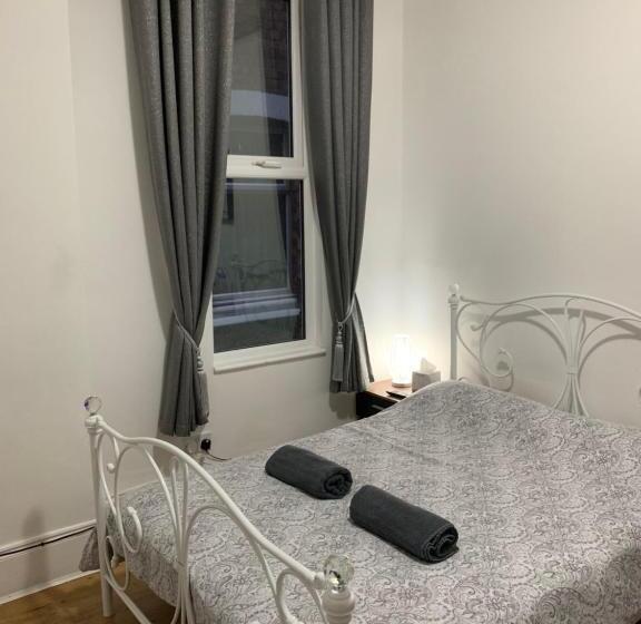 Пансион Boutique Rooms