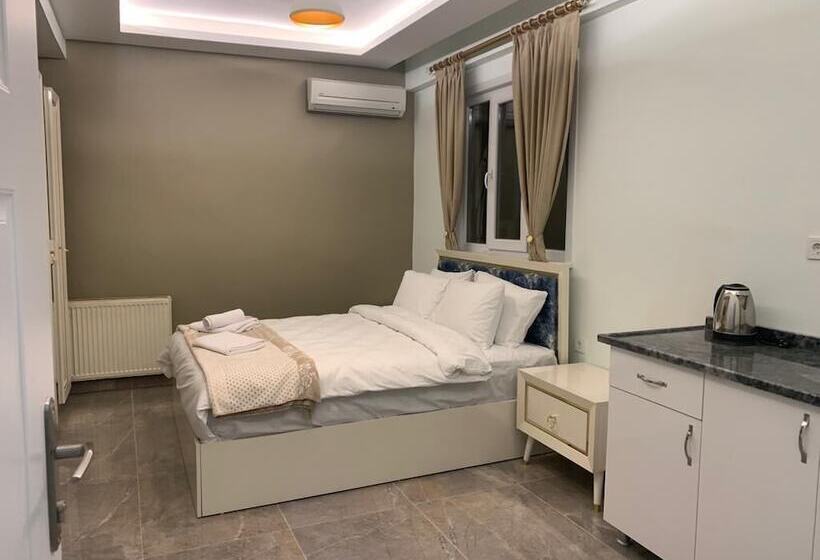 Taksim Miran Suit