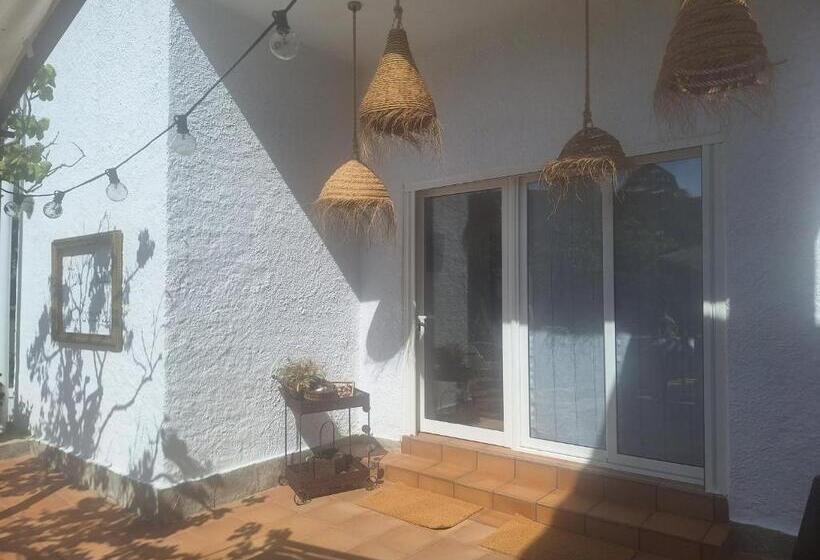 ベッドアンドブレックファースト Au Jardin D Armand