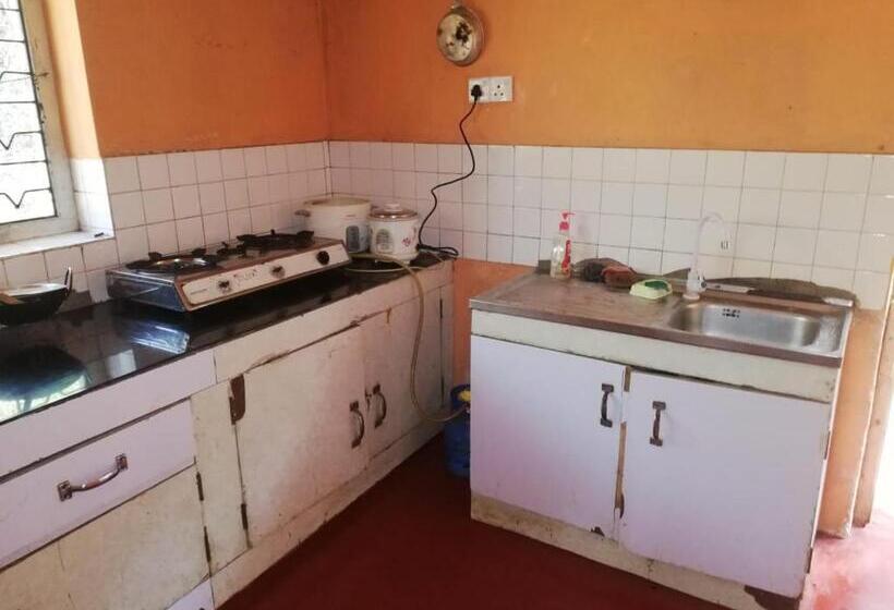 مبيت وإفطار Hertz Bungalow Resort And Restaurant