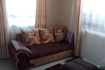 تختخواب و صبحانه Mahnoor Studio Apartment
