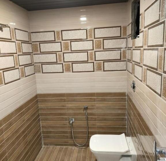 مبيت وإفطار Shubhamkaroti Cottage Ac Rooms