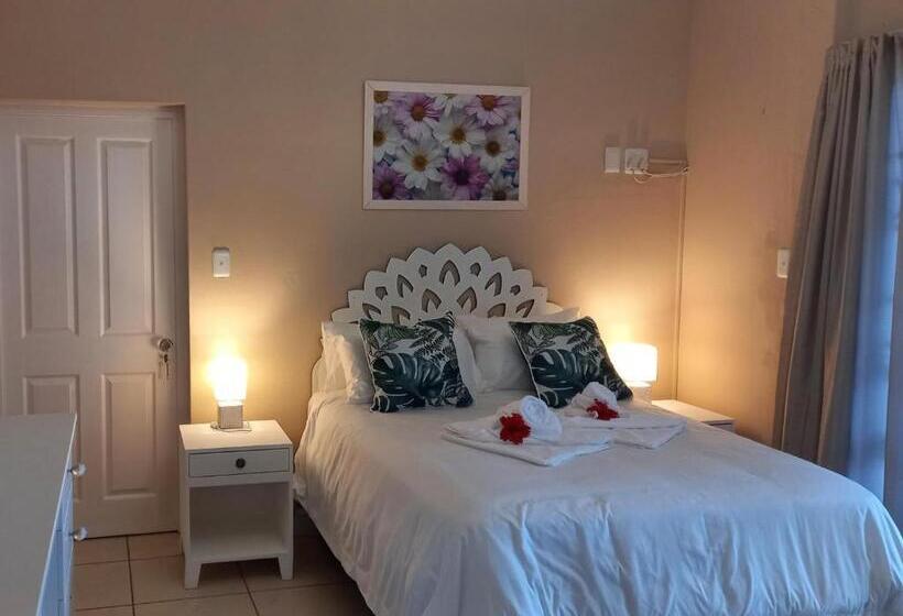 Bed and Breakfast The Secret Garden