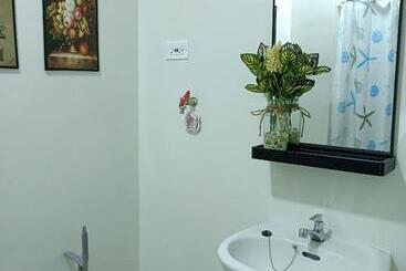 1br Aesthetic Condotel   Fairview Qc