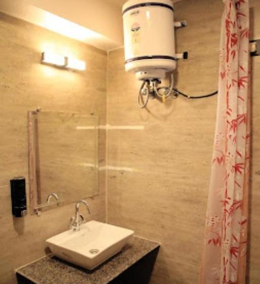 هتل Ashoka Cuttack