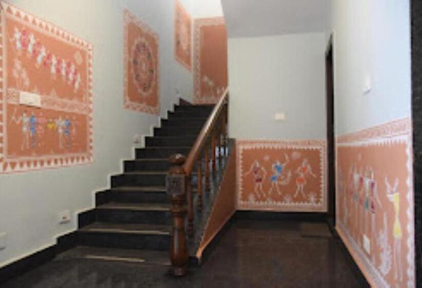 هتل Ashoka Cuttack