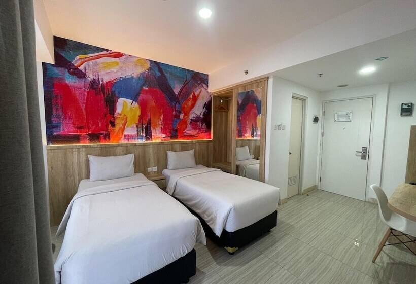 Отель Praya Room