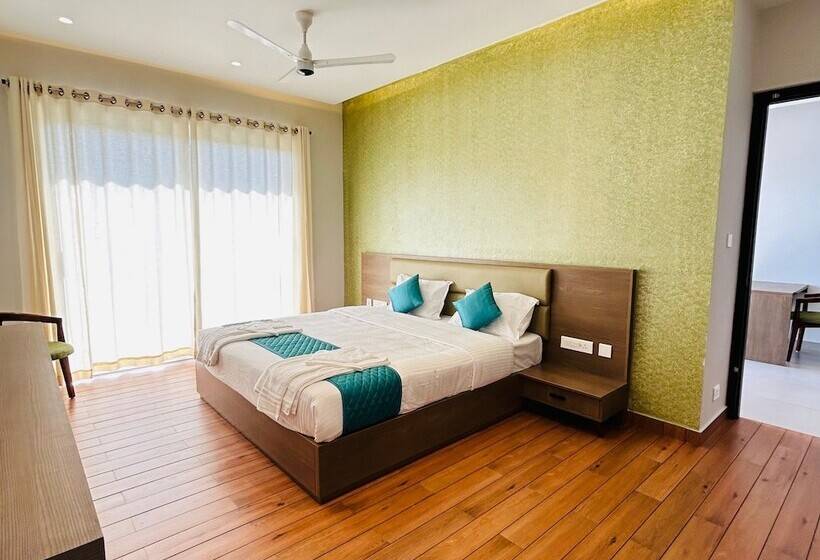ホテル Vaga Nakshathra Suites