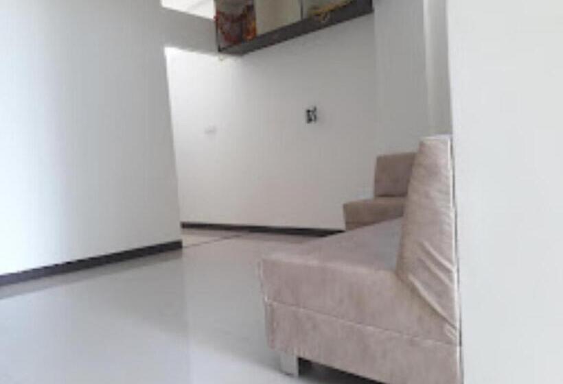 호텔 Vinayak Residency,dhamnod