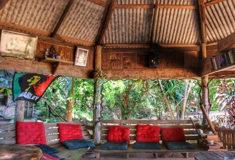 ペンション Hornbill Bungalow Koh Chang Ranong
