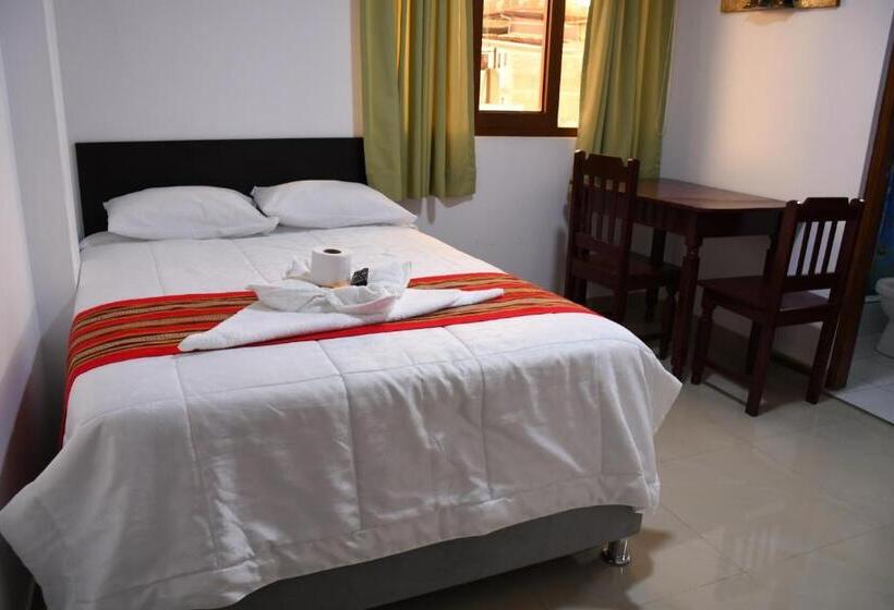 بنسيون La Casa Del Turista Chachapoyas