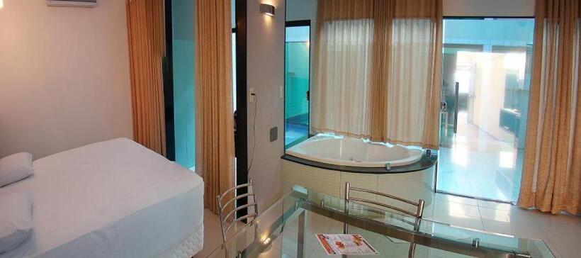 Status Motel Perimetral Adults Only