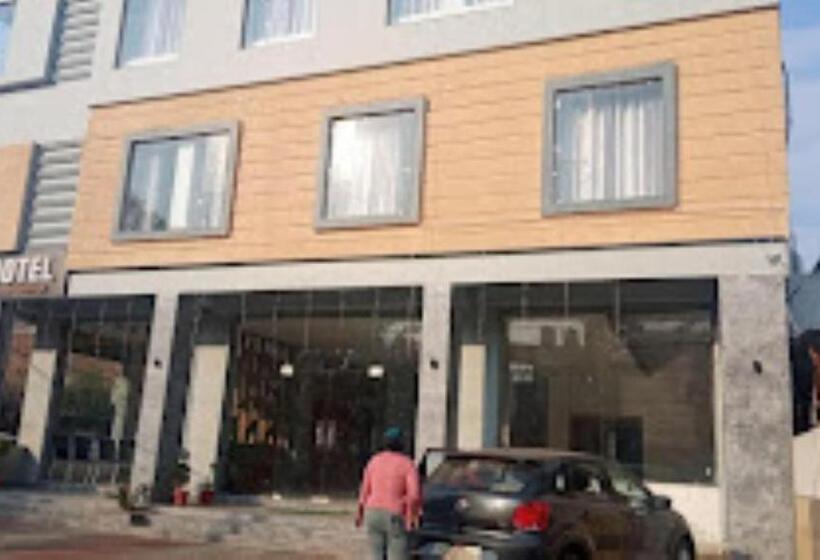 Ab Hotel,sehore