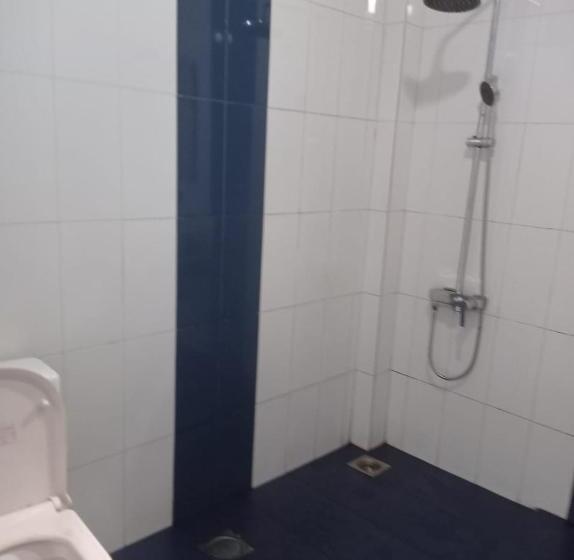 住宿加早餐  Leisure On Hotel Negombo