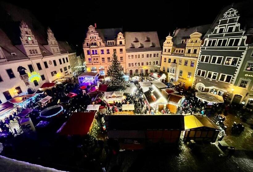 تختخواب و صبحانه Pension Am Markt Meißen