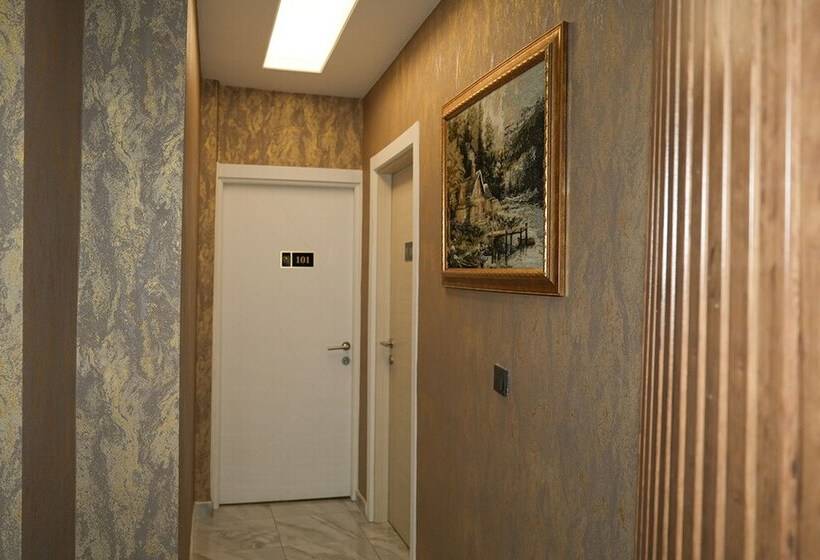 هتل Luxury Medea Taksim