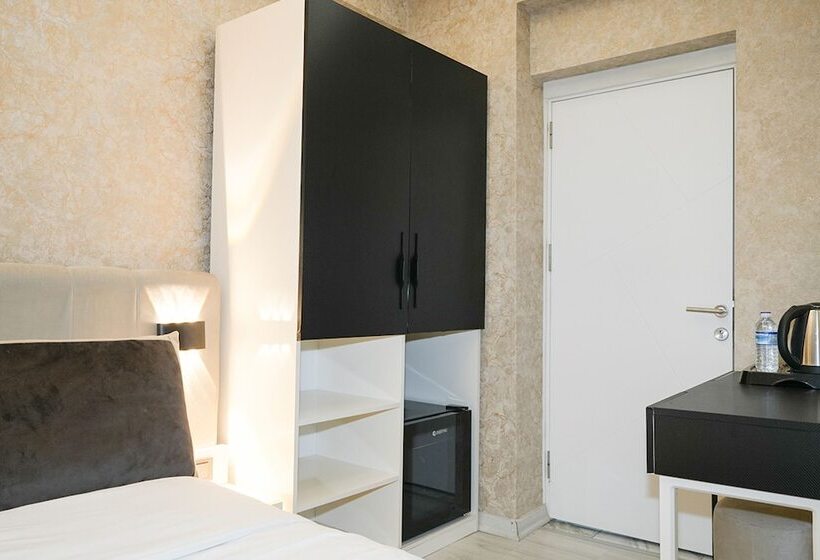 هتل Luxury Medea Taksim