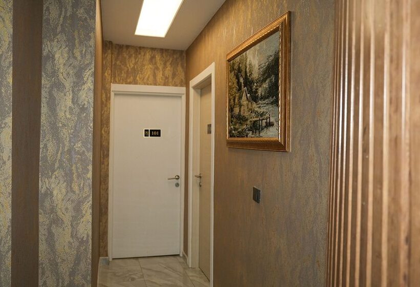 هتل Luxury Medea Taksim