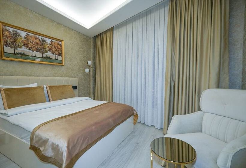 هتل Luxury Medea Taksim