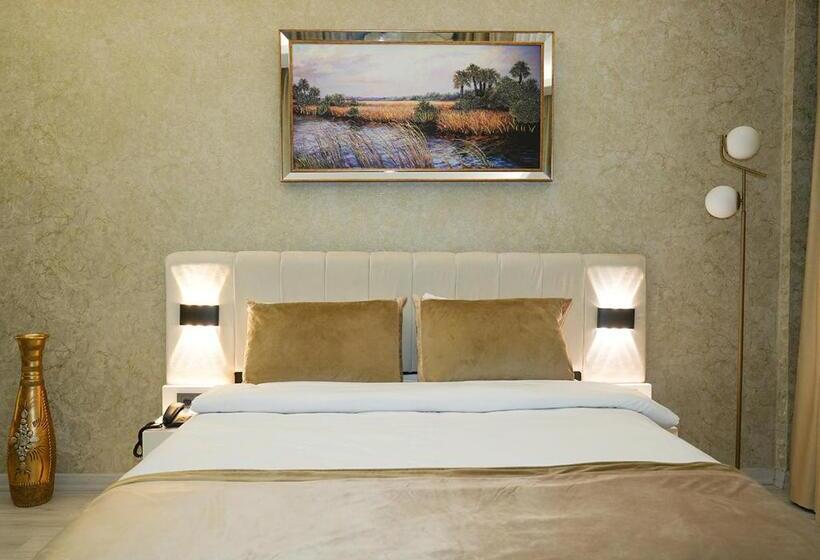 هتل Luxury Medea Taksim