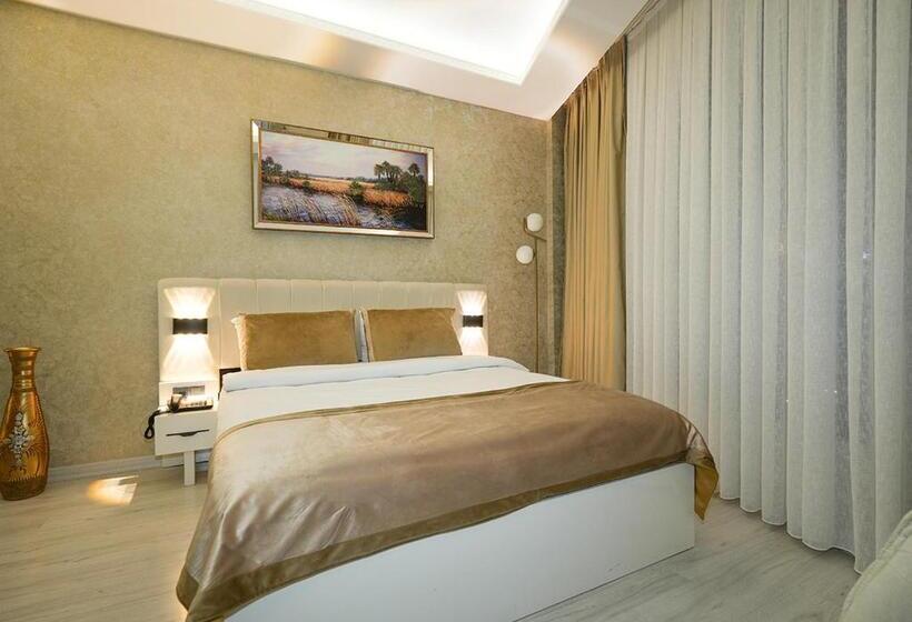 هتل Luxury Medea Taksim