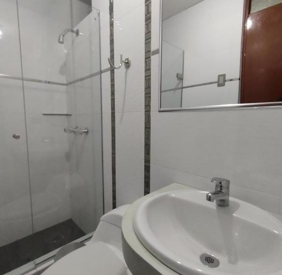 پانسیون Hostal El Reflejante