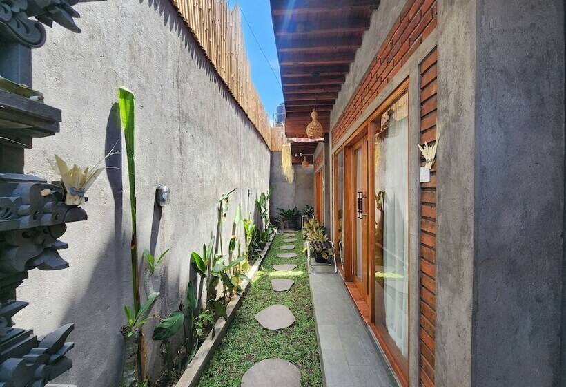 펜션 Jineng Guest House By The Swand