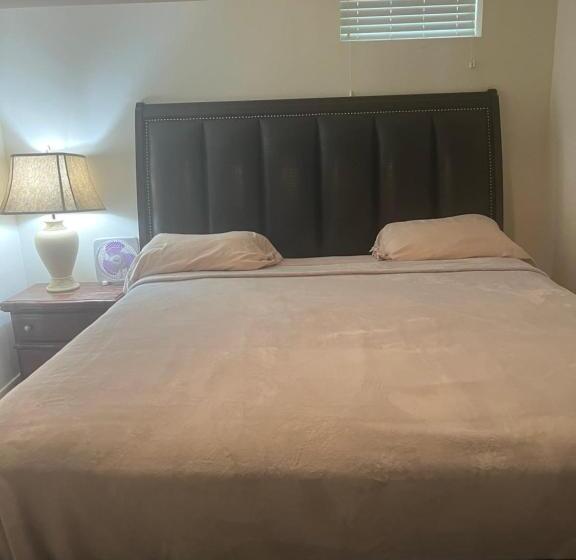 住宿加早餐  Atkins Investments Inc. Swanhaven