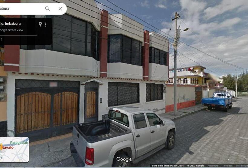 تختخواب و صبحانه Rey S House