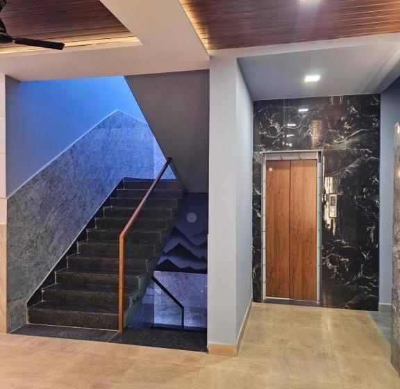 בית מלון כפרי Happy Stay Kolhapur 2 Km From Kolhapur Airport