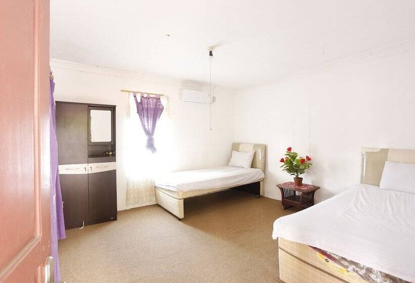 هتل Oyo 93380 Penginapan Mangkoe Barokah